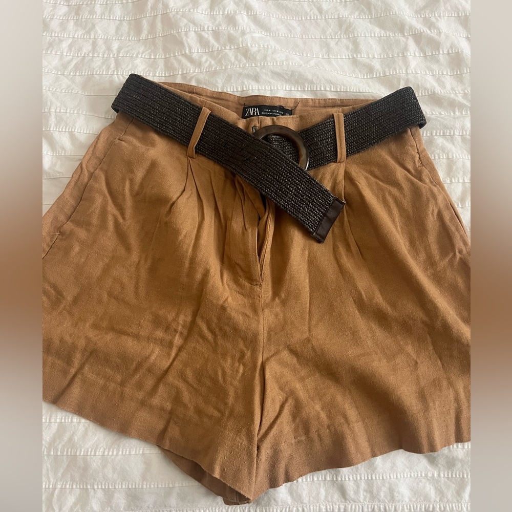 Zara linen short with belt